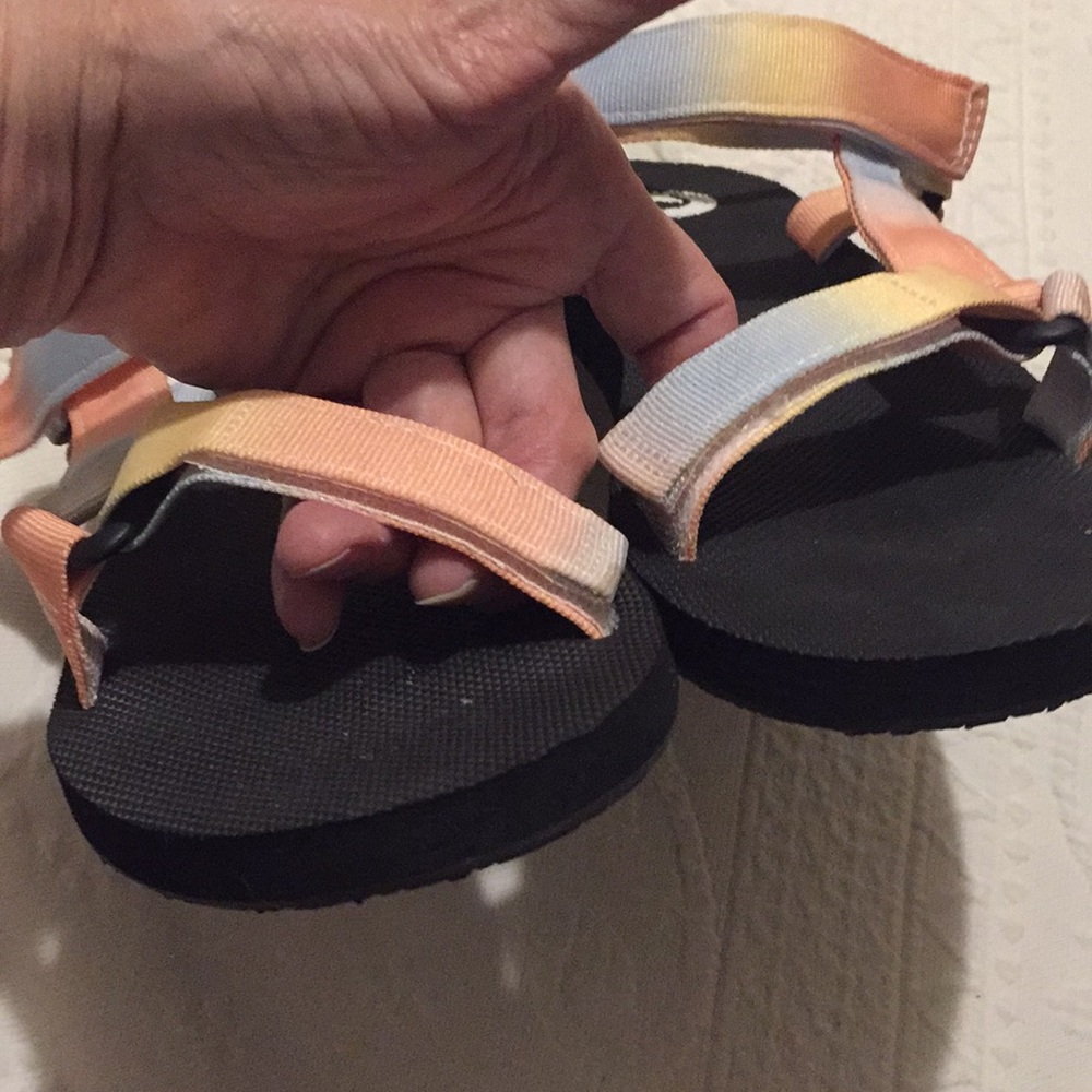 SALE🥰Sandals - Picture 2 of 5